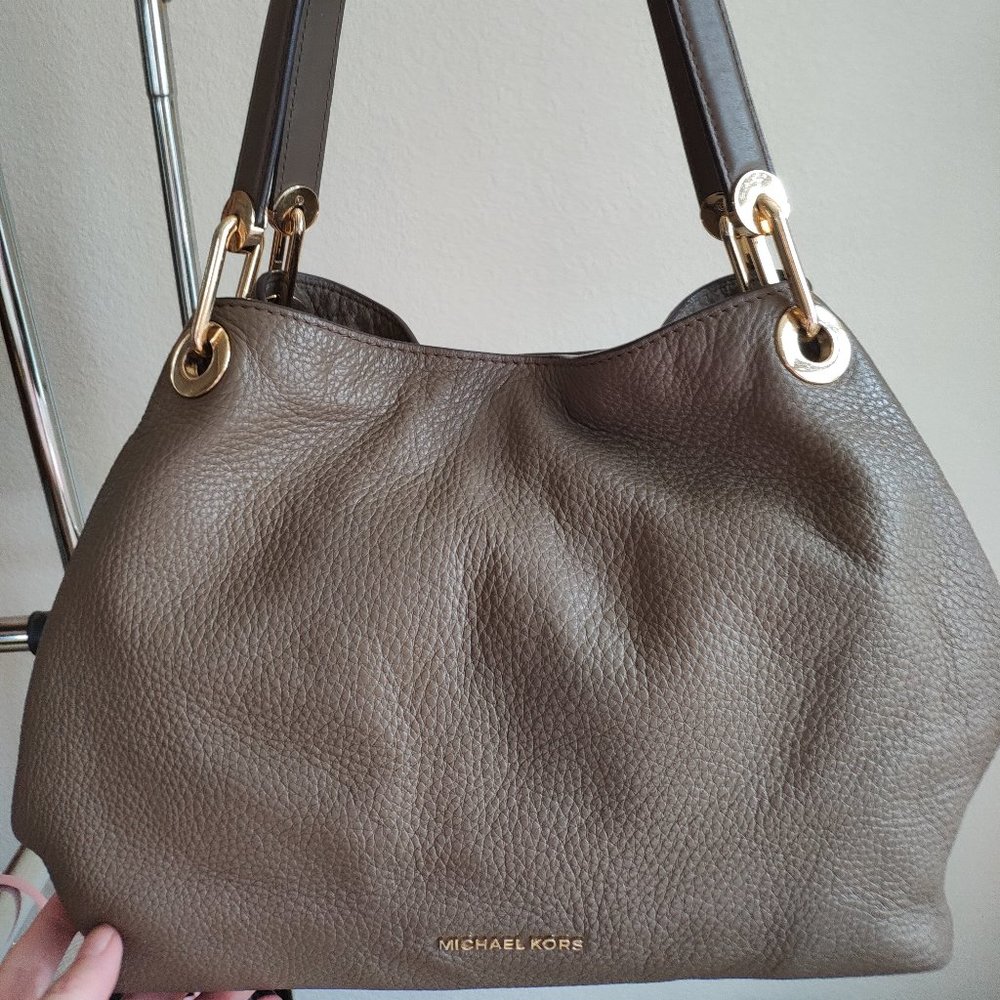 Michael Kors leather shoulder bag, purse, handbag